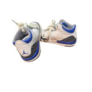 Jordan Kids Sneakers Size 9C toddler White/Blue/Gray